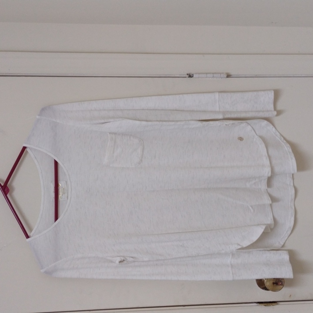 SOLD on MERCARI Lilly Pulitzer Luxletic Kerah Long Sleeve Lounge Tee